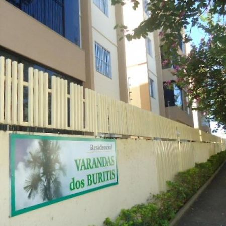 Residencial Varanda Dos Buritis Aparthotel Caldas Novas Esterno foto